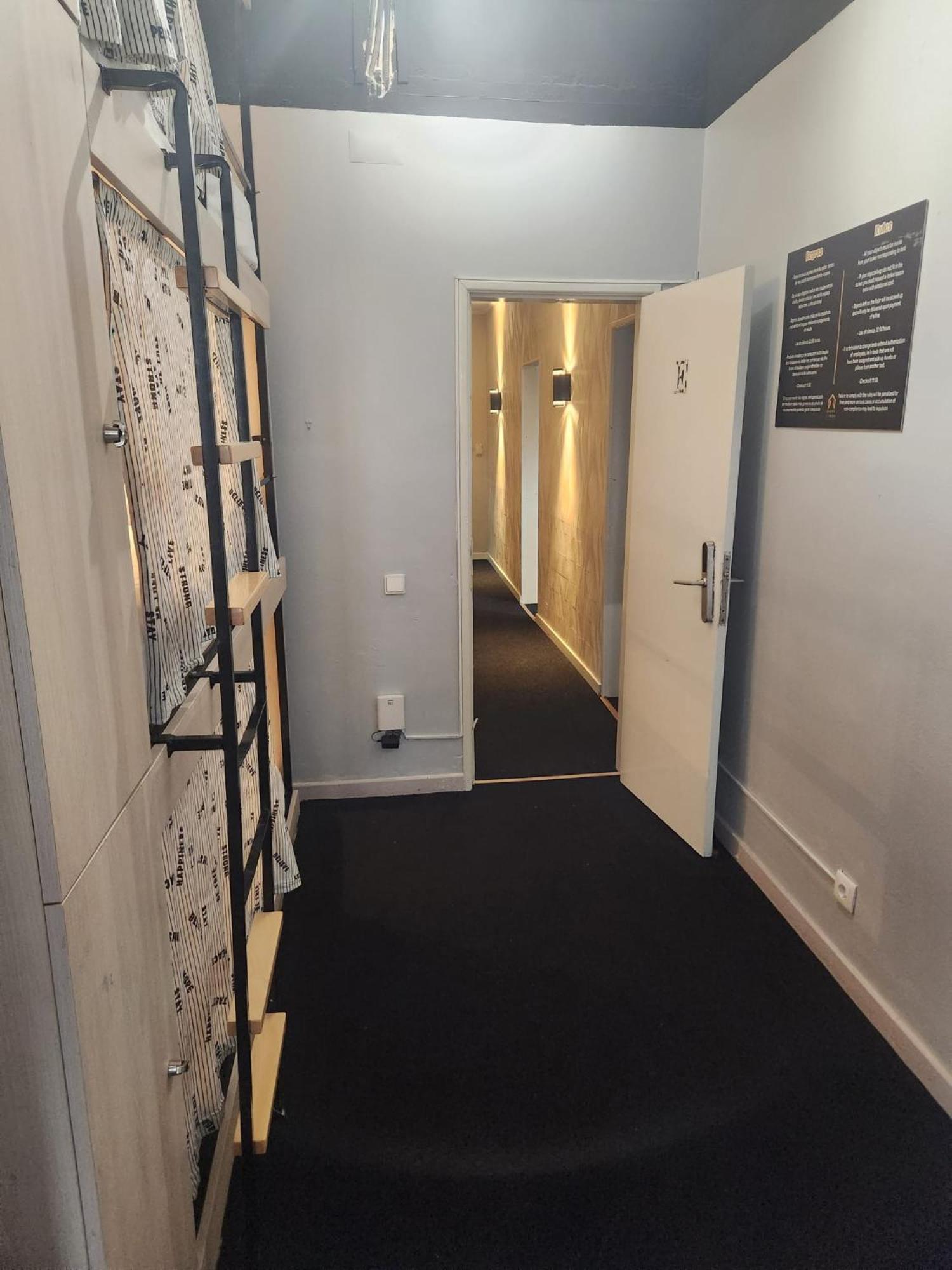 Daora Lisbon Low Cost Hostel エクステリア 写真